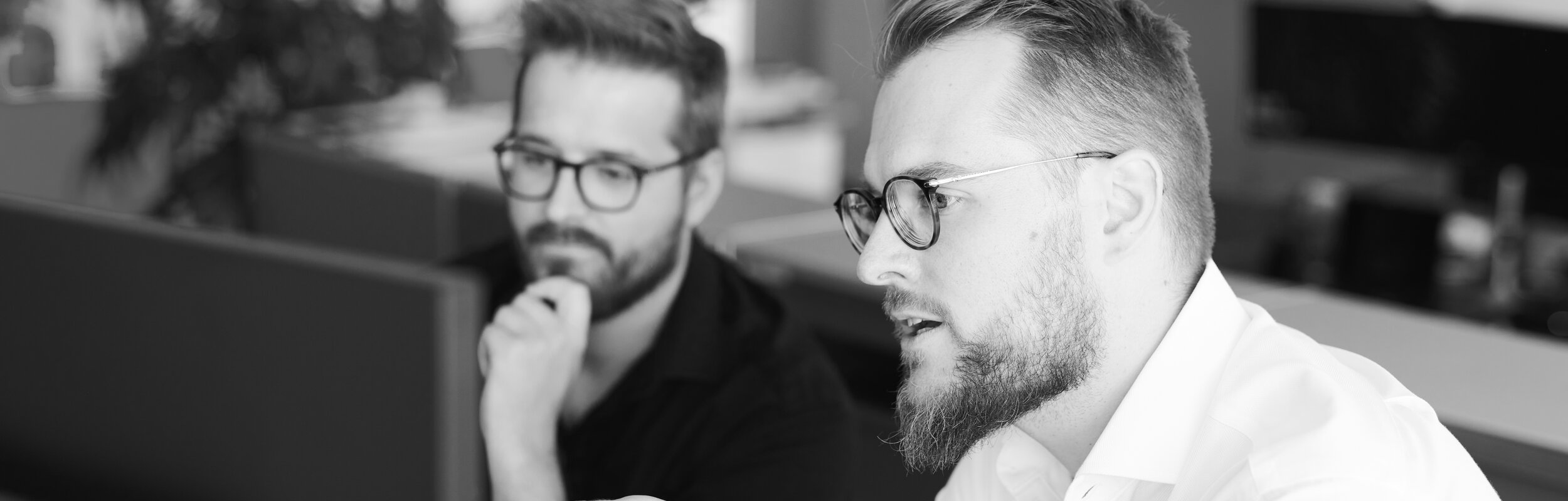 Cyberlink | CaaS | Container as a Service Container as a Service ist eine native Kubernetes Erfahrung, eingebettet in die Enterprise-Grade Infrastruktur der Virtual Private Cloud. Basierend auf VMware Tanzu.